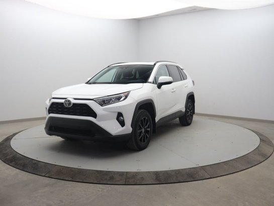 2021 Toyota RAV4 2021 White
