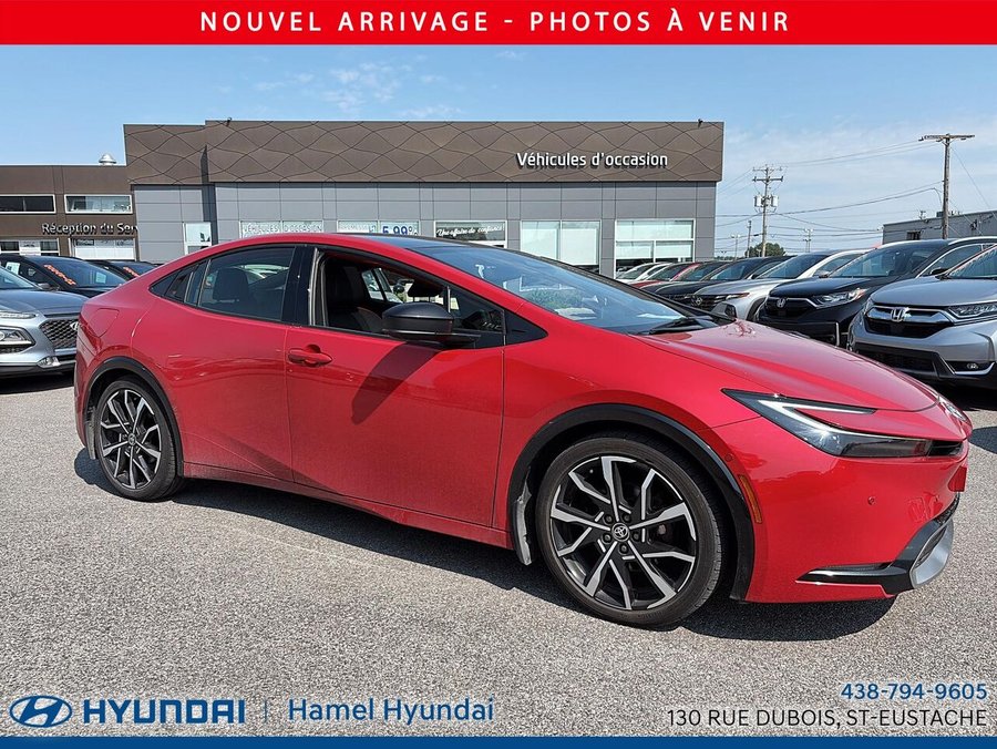 Toyota Prius hybride branchable 2025 2025 Rouge