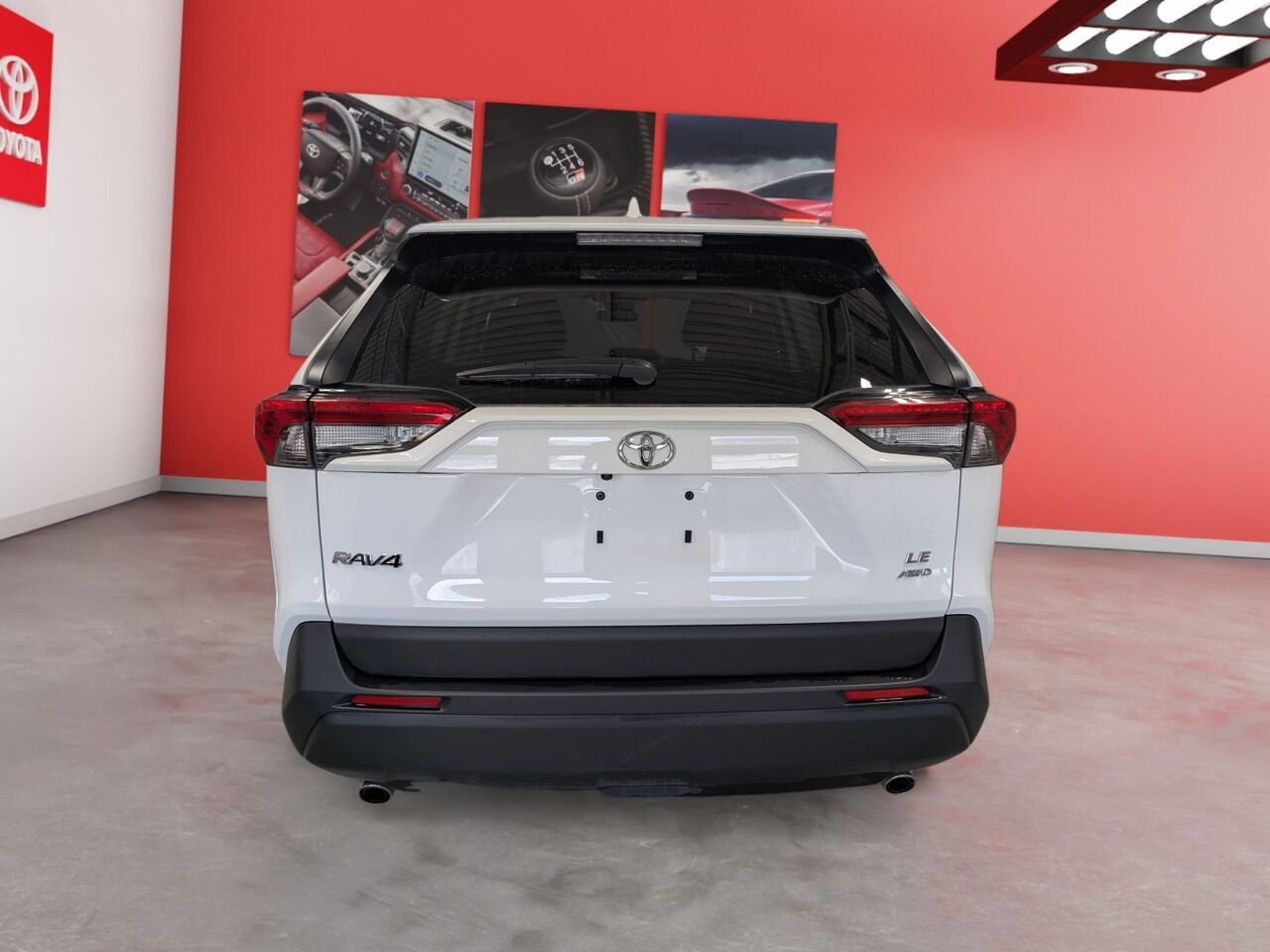 Toyota RAV4 LE/SIÈGES CHAUFFANTS/CAMÉRA DE RECUL/BLUETOOTH/AC/ 2025 Blanc Sherbrooke - photo #4