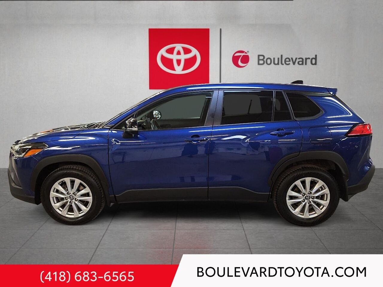 Toyota Corolla Cross 531733-87 | LE, AWD 2025 Bleu Québec - photo #5