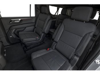 Chevrolet Suburban LT