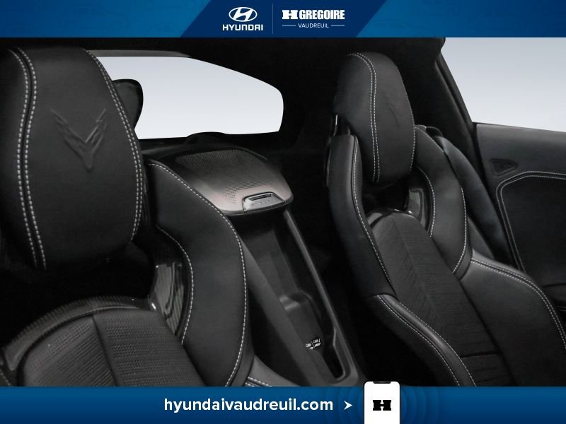 Chevrolet Corvette 2025 Noir Laval - photo #32