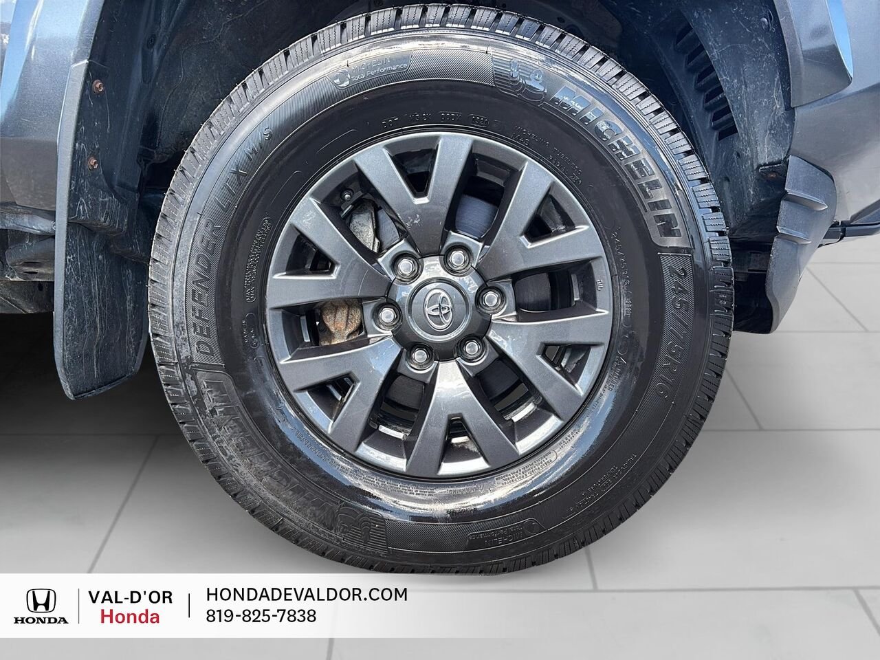Toyota Tacoma Double Cab 4x4 BA 2022 Noir Val-d'Or - photo #5