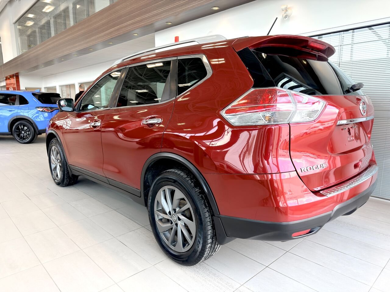 2016 Nissan Rogue Grey Notre-Dame-des-Prairies - photo #8
