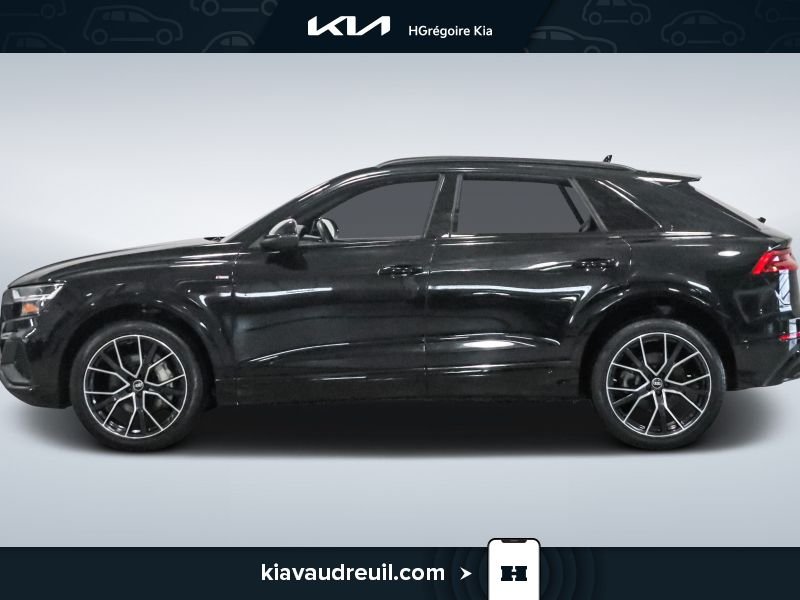 2022 Audi Q8 2022 Black