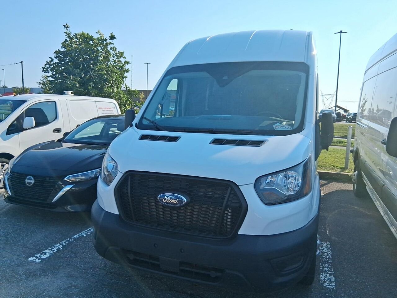 2025 Ford Transit T-250 TI Toit HAUT White Québec - photo #0