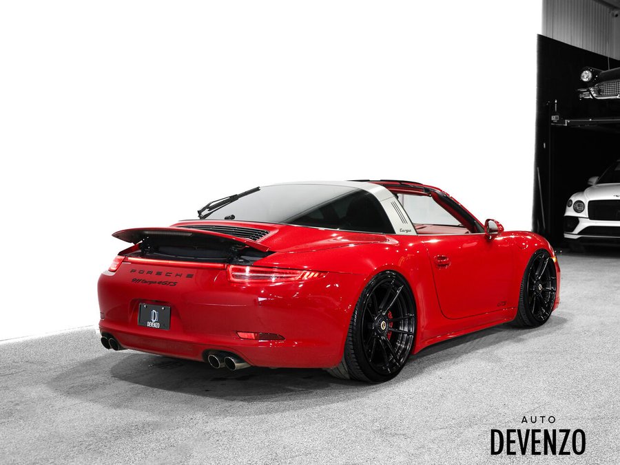 2016 Porsche 911 Targa 4 GTS PDK 2016 Red