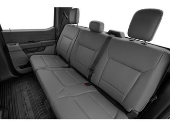Ford Super Duty F-350 à roues arrière simples XL