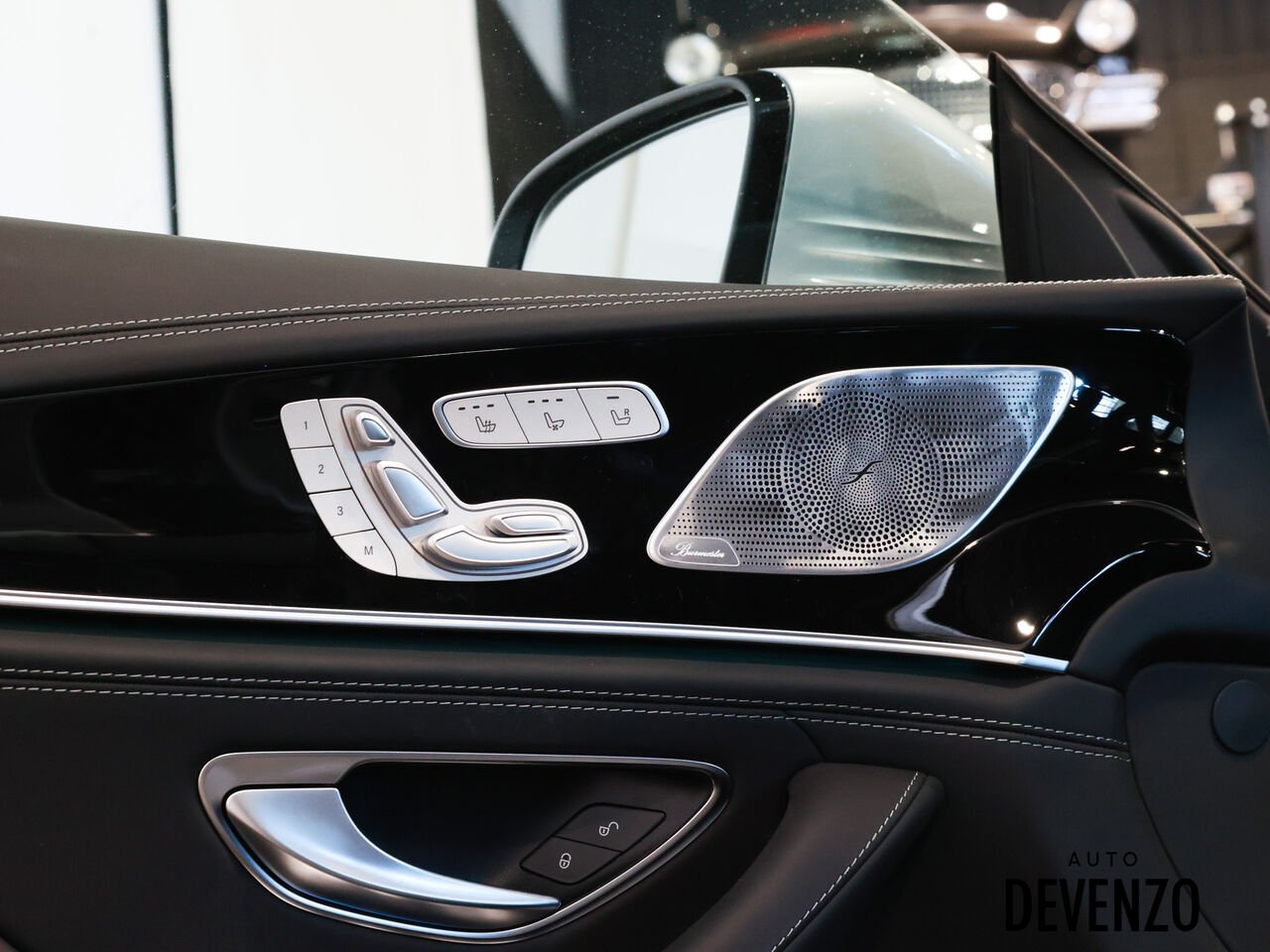 Mercedes-Benz GT AMG 2024 Argent Saint-Eustache - photo #10