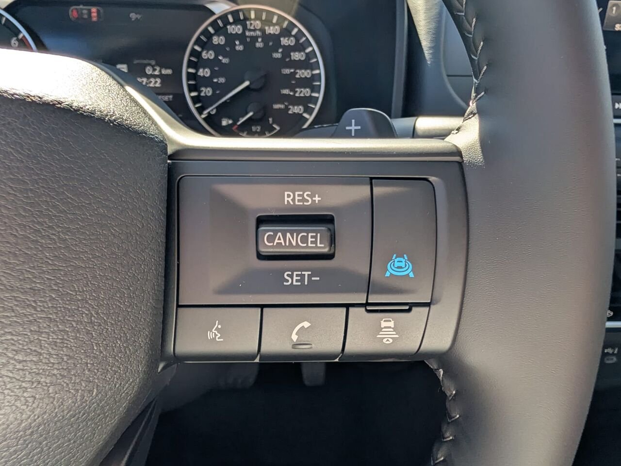 NISSAN Rogue ROGUE SV TOIT OUVRANT 2026 Gris poudre métallisé Châteauguay - photo #20