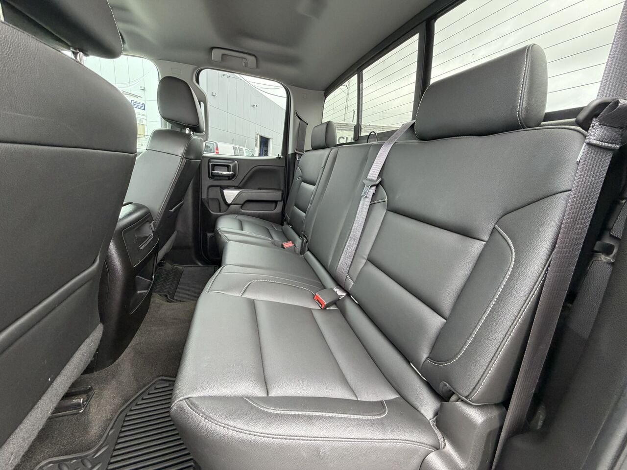 2017 Chevrolet Silverado 1500 2LTZ 5.3L ENCEMBLE Z71 QUAD CAB White Laval - photo #17