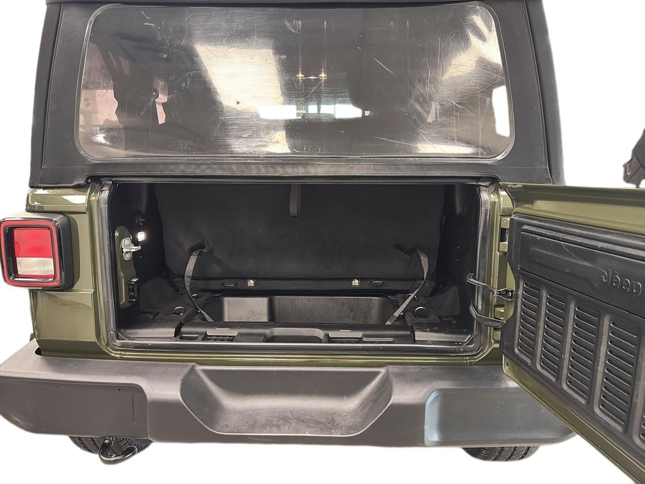 2021 Jeep Wrangler Green Baie-Comeau - photo #6