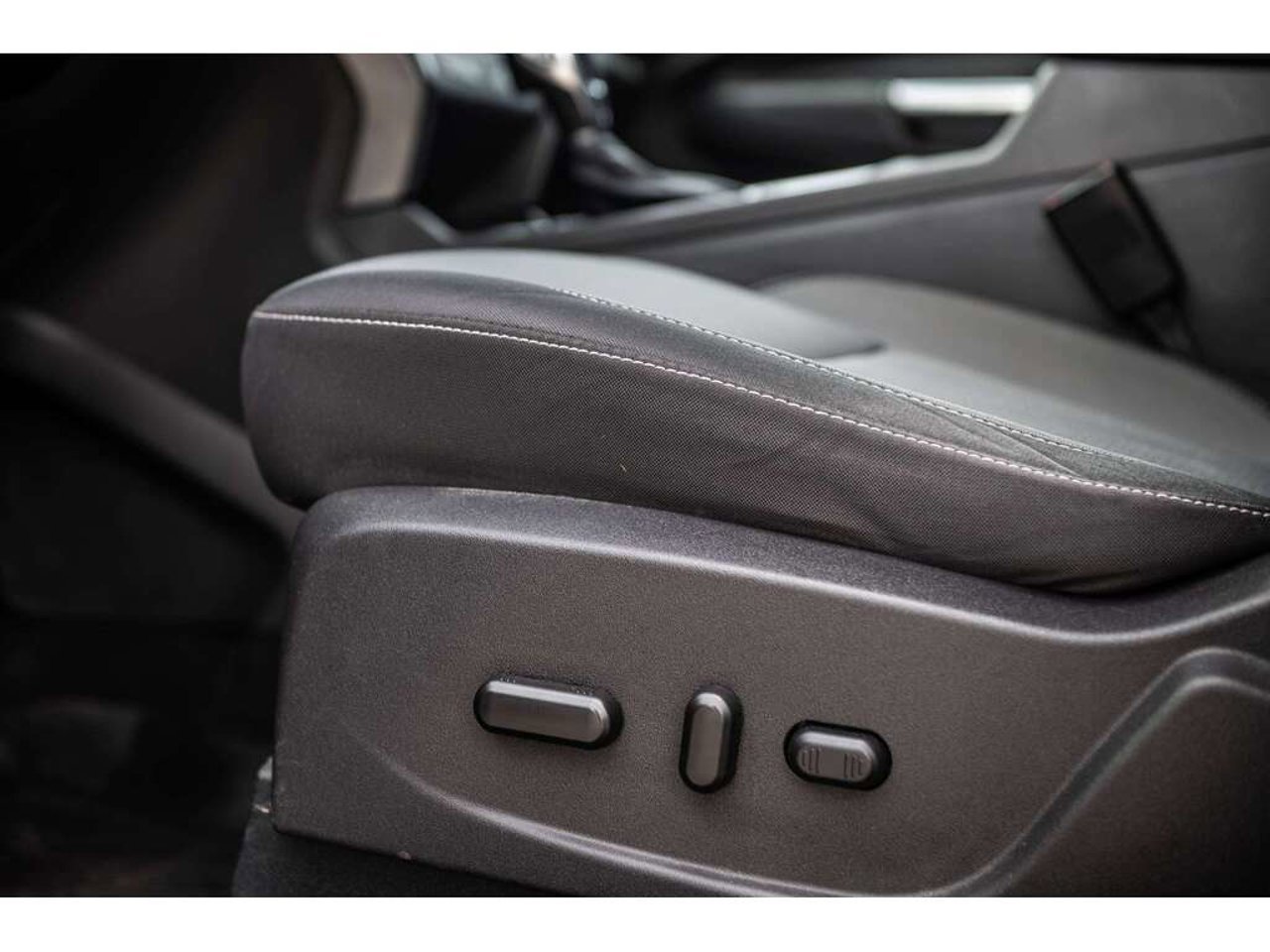2018 Ford Escape gray Sainte-Julienne - photo #14