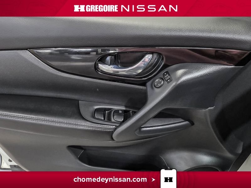 Nissan Qashqai CL6807 | SV * Toit * Mag * Caméra * Bluetooth * 2020 Blanc Laval - photo #13