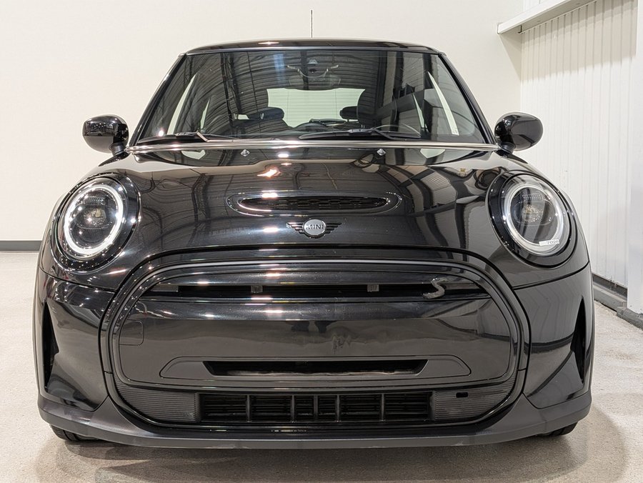 2022 MINI 3 Door 2022 Black