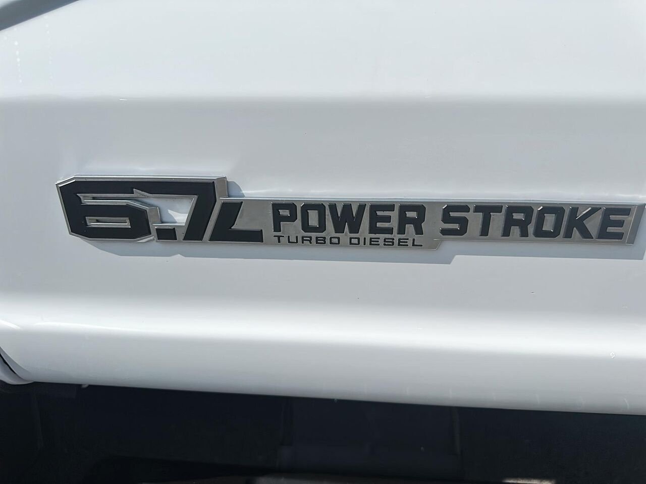 2023 Ford Super Duty F-250 SRW White Rouyn-Noranda - photo #5