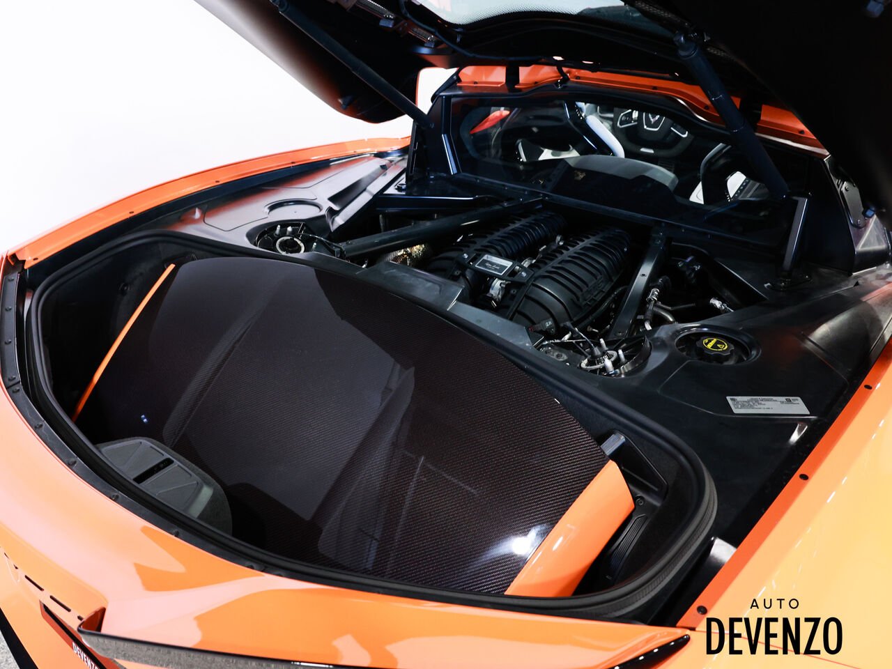 Chevrolet Corvette 2024 Orange Saint-Eustache - photo #23