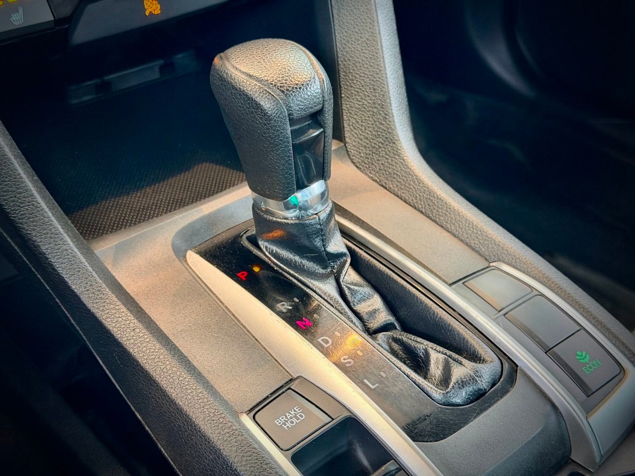 2018 Honda Civic Coupe Blue Notre-Dame-des-Prairies - photo #22