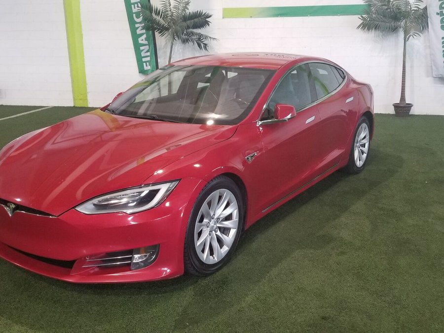 Tesla Model S 2016 2016 Rouge