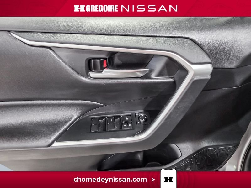 Toyota Rav 4 2020 Argent Laval - photo #12