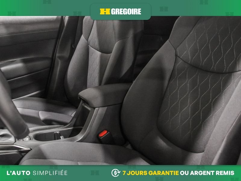 Toyota Corolla 2024 Rouge Saint-Eustache - photo #13