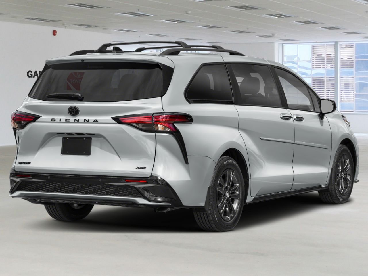 2026 Toyota Sienna Grey Val-d'Or - photo #1