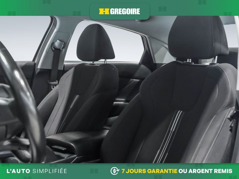 Hyundai Elantra 729612 | Preferred AUTO AC MAGS CAM RECULE BLUETOOTH 2021 Gris Laval - photo #13