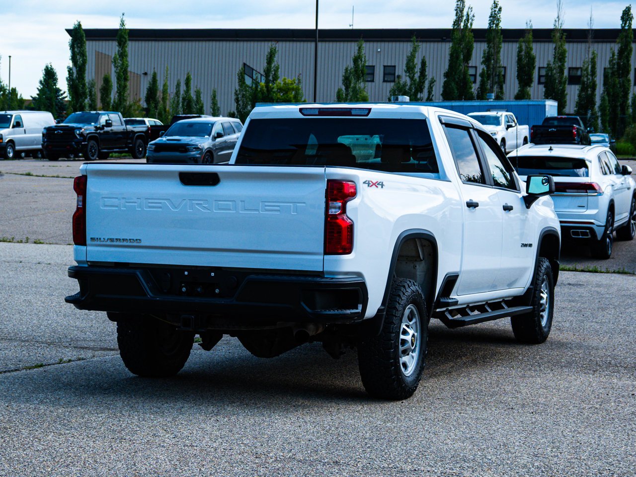2022 Chevrolet Silverado 2500HD 4WD Crew Cab 159 Work Truck White Sherwood Park - photo #12