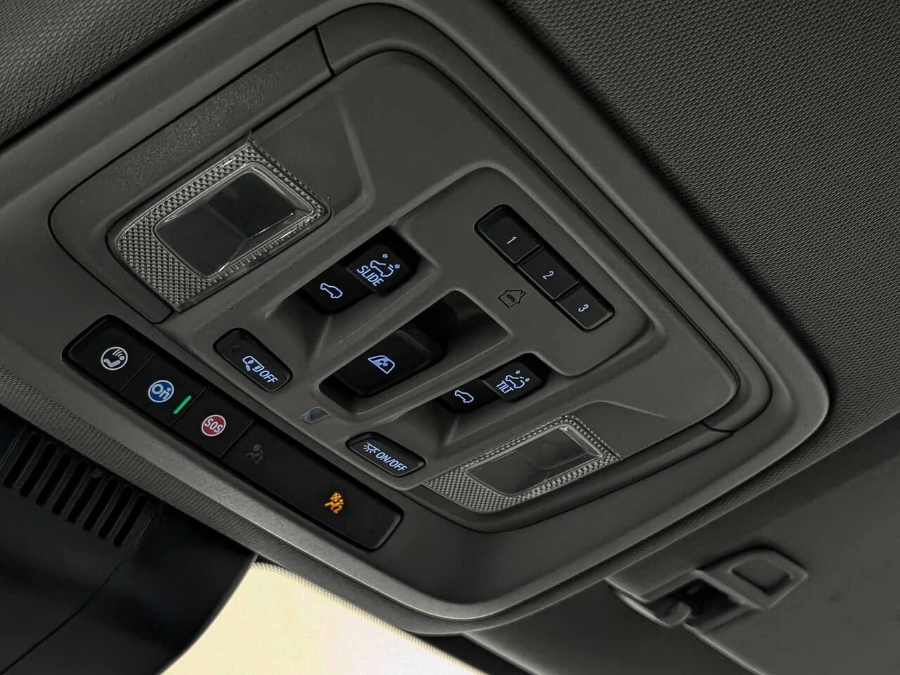 GMC SIERRA CAISSE STANDARD DE 6 PIEDS 6 POU DENALI Toit Ouvrant 2024 Noir Sherbrooke - photo #23