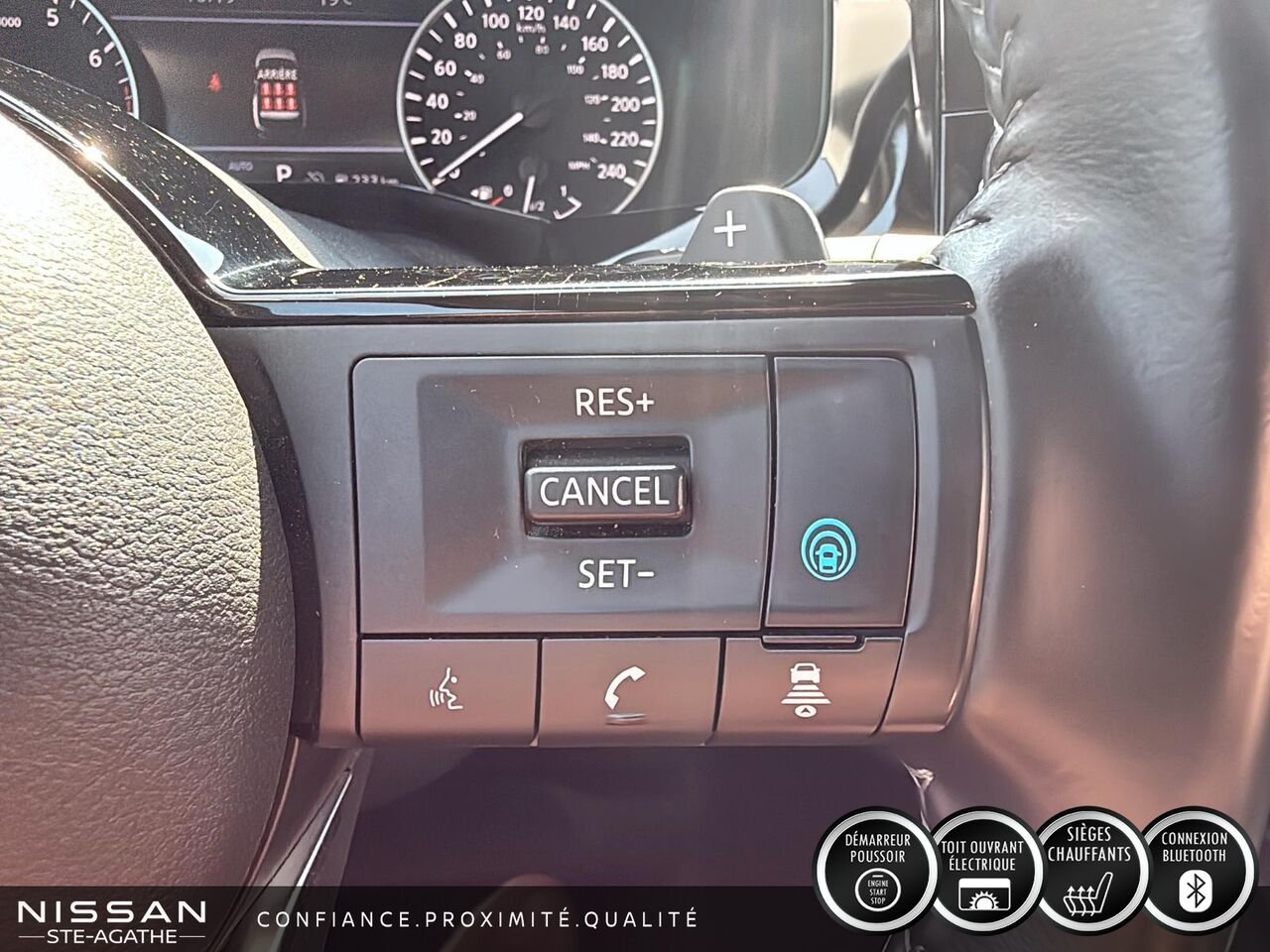Nissan Pathfinder 2024 Noir Ste-Agathe des Monts - photo #18