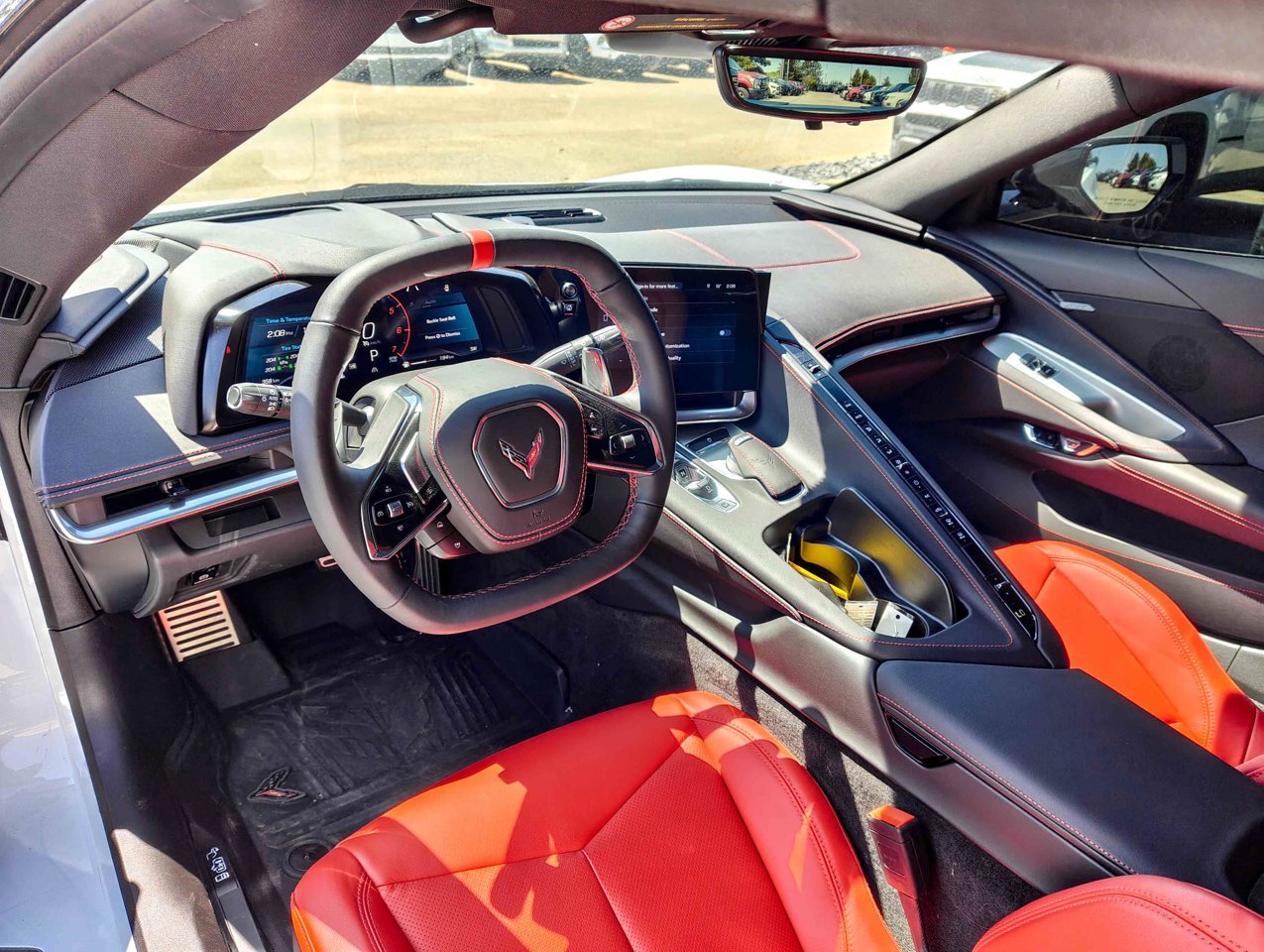 2025 Chevrolet Corvette 2dr Stingray Conv w/1LT White Sherwood Park - photo #6