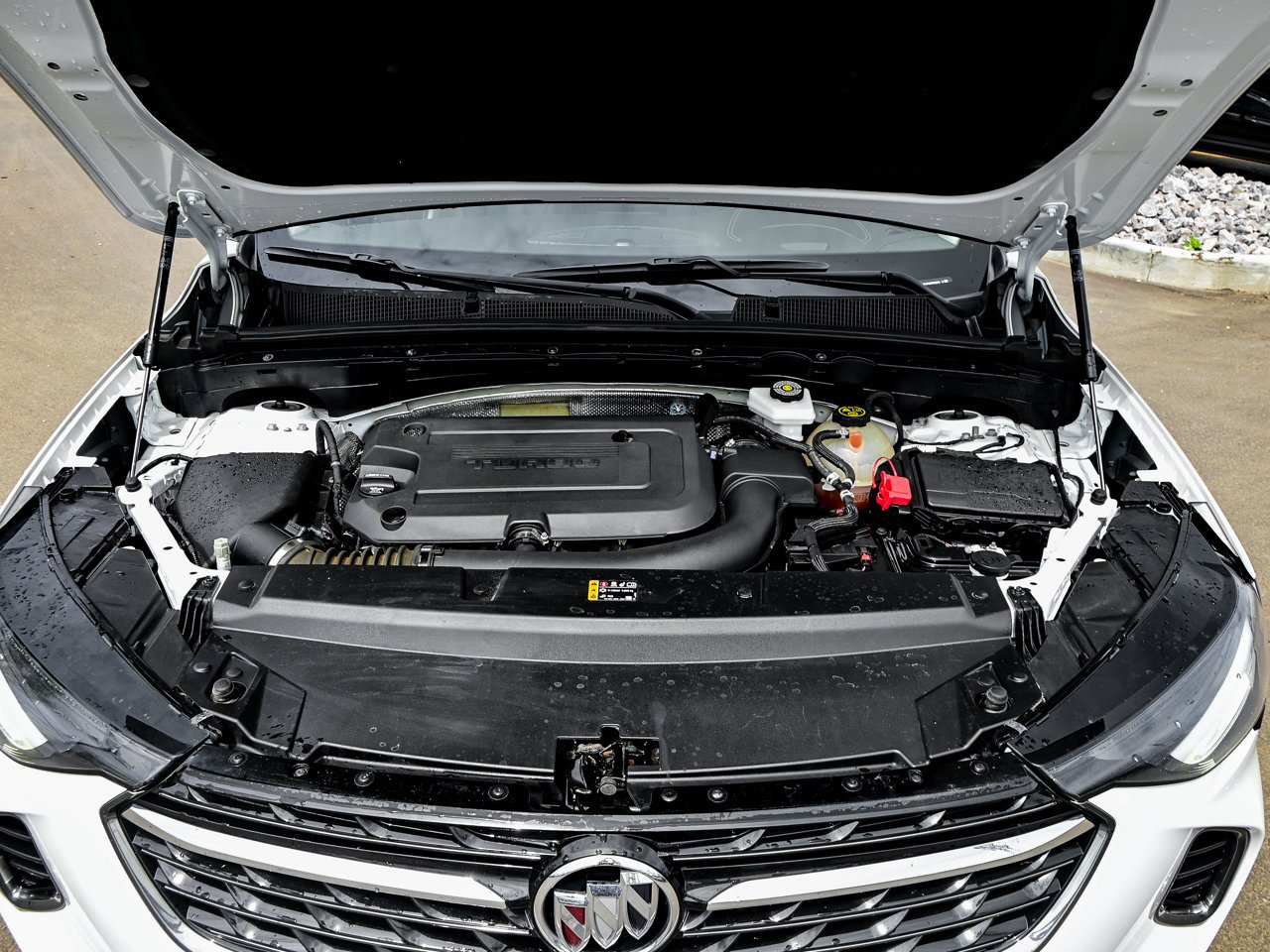 2023 Buick Envision AWD 4dr Essence White Sherwood Park - photo #8