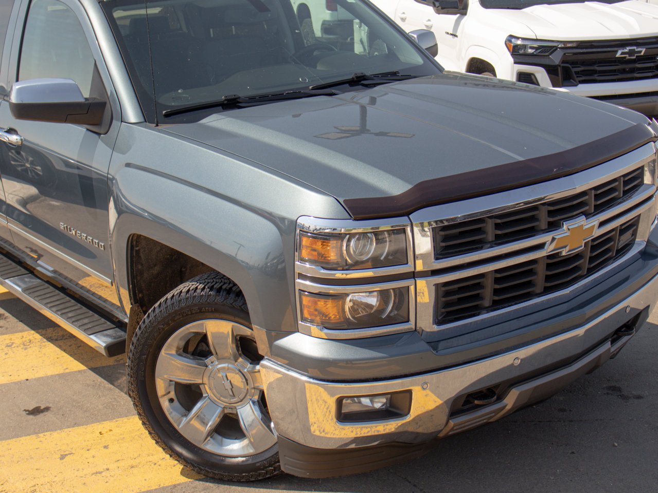 2014 Chevrolet Silverado 1500 4WD Crew Cab Short Box LTZ w/2LZ Blue Sherwood Park - photo #15
