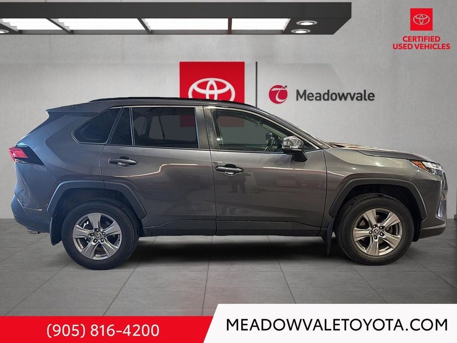 2022 Toyota RAV4 2022 Black