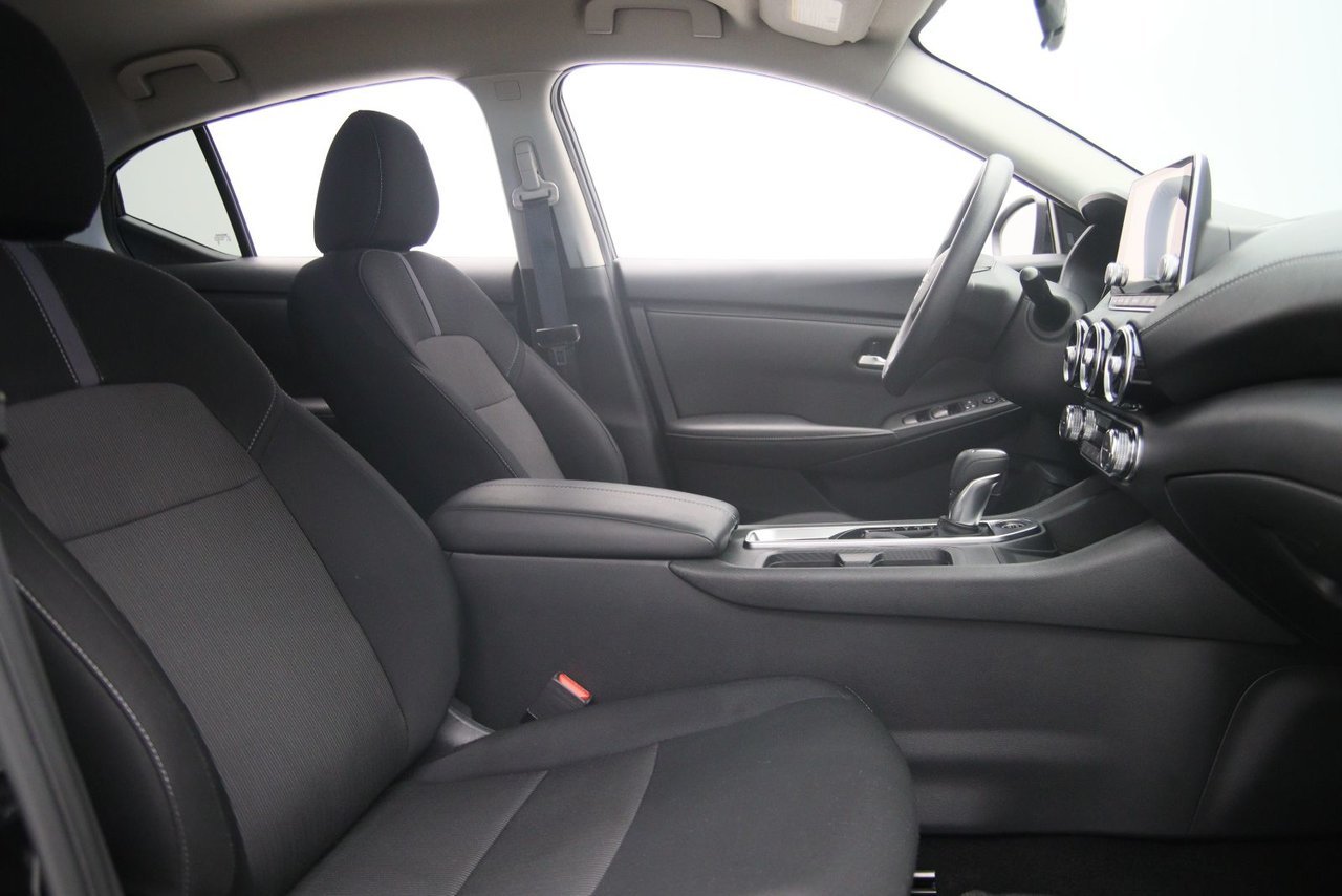 Nissan Sentra NIV 3N1AB8CV1RY235565 2024 Noir Chicoutimi - photo #15