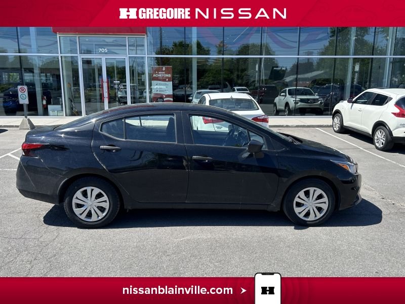 2022 Nissan Versa Black Laval - photo #15