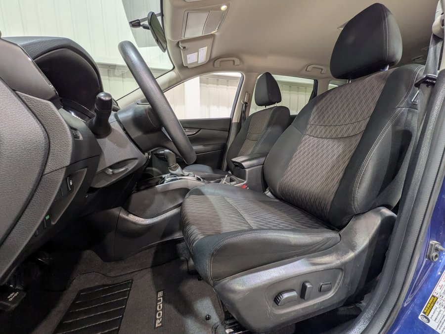Nissan Rogue FWD SV 2018 Bleu