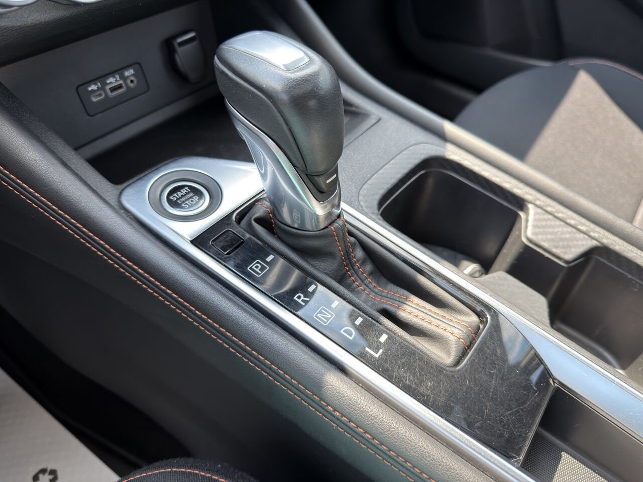 Nissan Sentra 2021 Gris Thetford Mines - photo #27