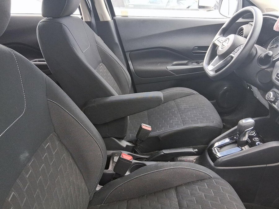 2022 Nissan Kicks S TA 2022 Black