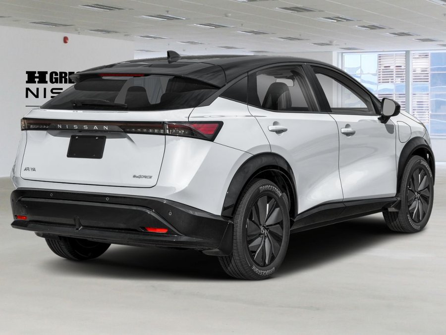 Nissan ARIYA 2026 2026 Blanc Everest nacré triple couche/Diamant noir nacré
