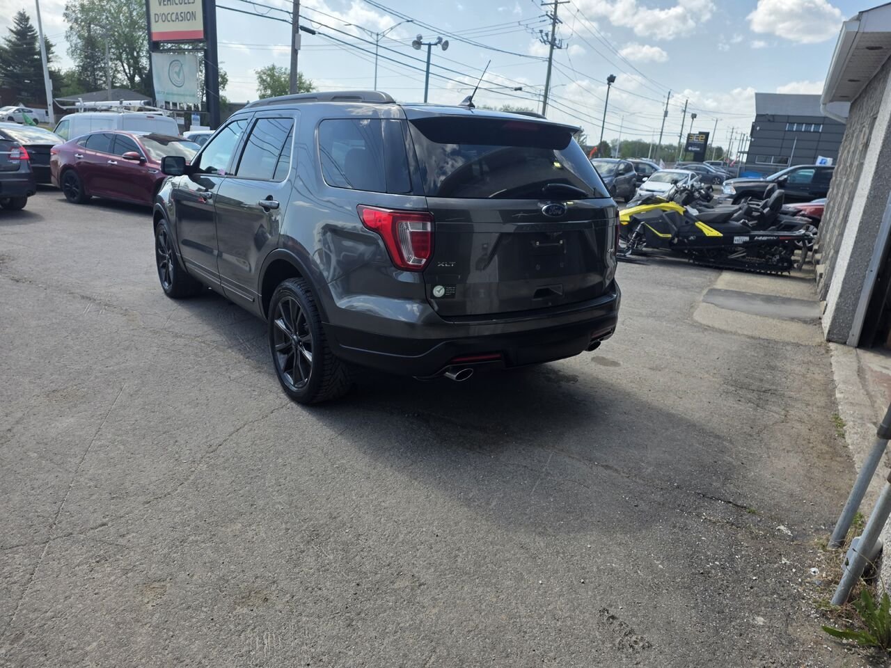 2018 Ford exolorer Grey  - photo #3
