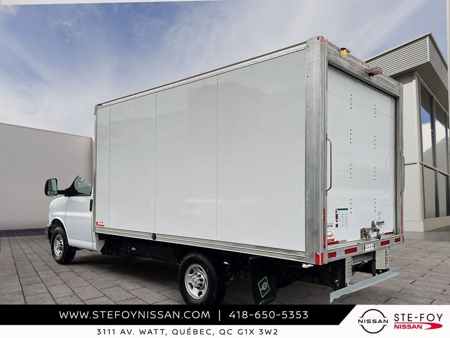 Chevrolet Fourgonnette commerciale tronquée Express S6536 2025 Blanc