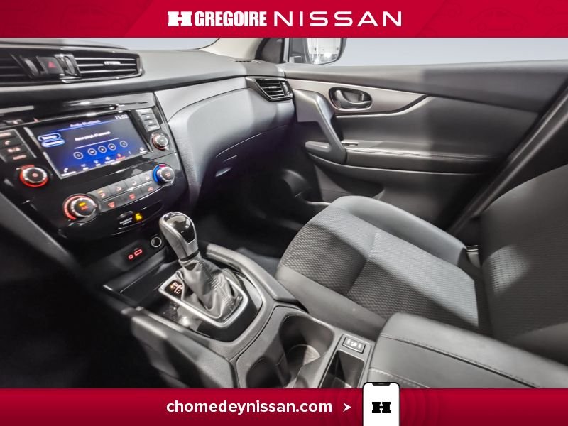 Nissan Qashqai 2023 Gris Laval - photo #21