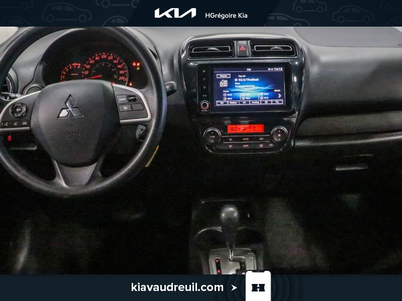 Mitsubishi Mirage 2023 Gris Laval - photo #16