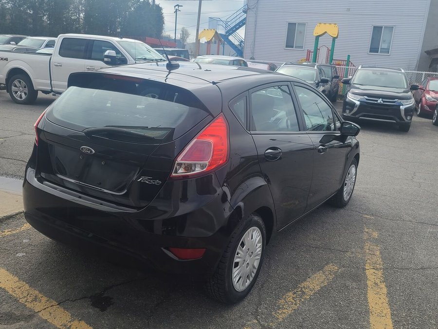 2014 Ford Fiesta 2014 Black