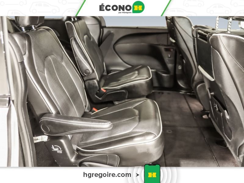 2022 Chrysler Pacifica Grey Blainville - photo #27