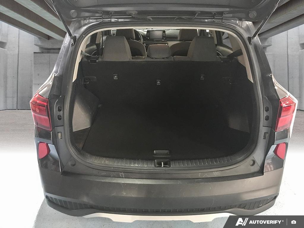 2021 Kia Seltos 2600984B | LX gray Edmonton - photo #11