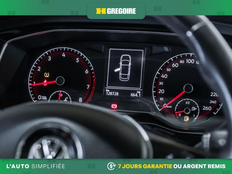 Volkswagen Jetta 2019 Rouge Laval - photo #18