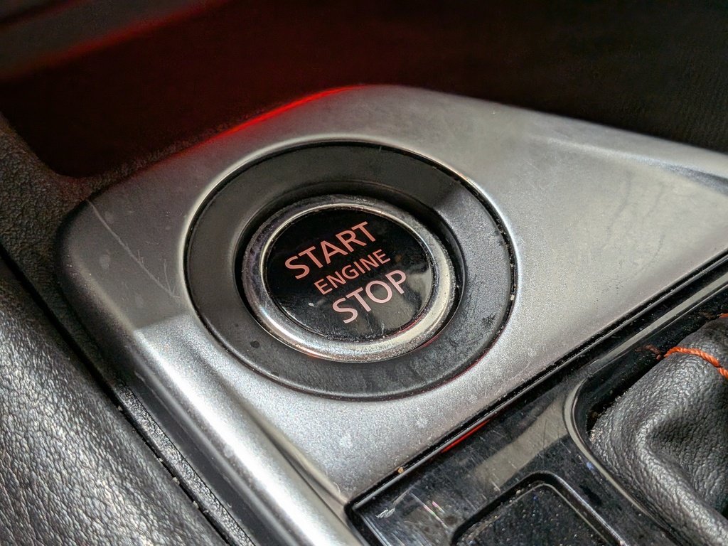 Nissan Sentra SR Manual 2024 Bleu Val-David - photo #26