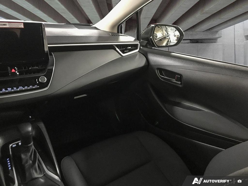 2025 Toyota Corolla S2501601 | Hybrid LE Black Edmonton - photo #24